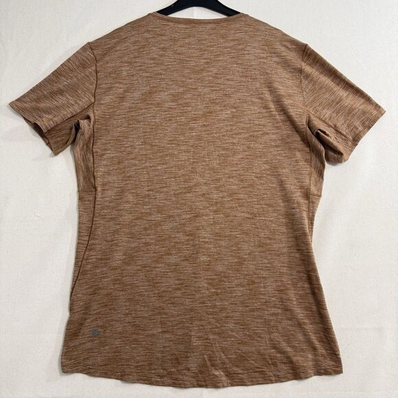 Lululemon Men's In Sequence Brown Short Sleeve Shirt Size Medium - Picture 2 of 9